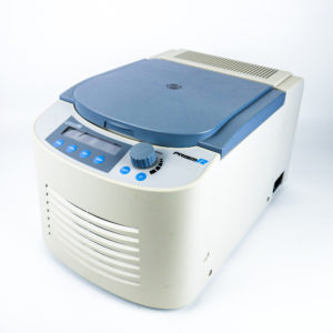 Labnet Prism R Refrigerated Microcentrifuge with Rotor